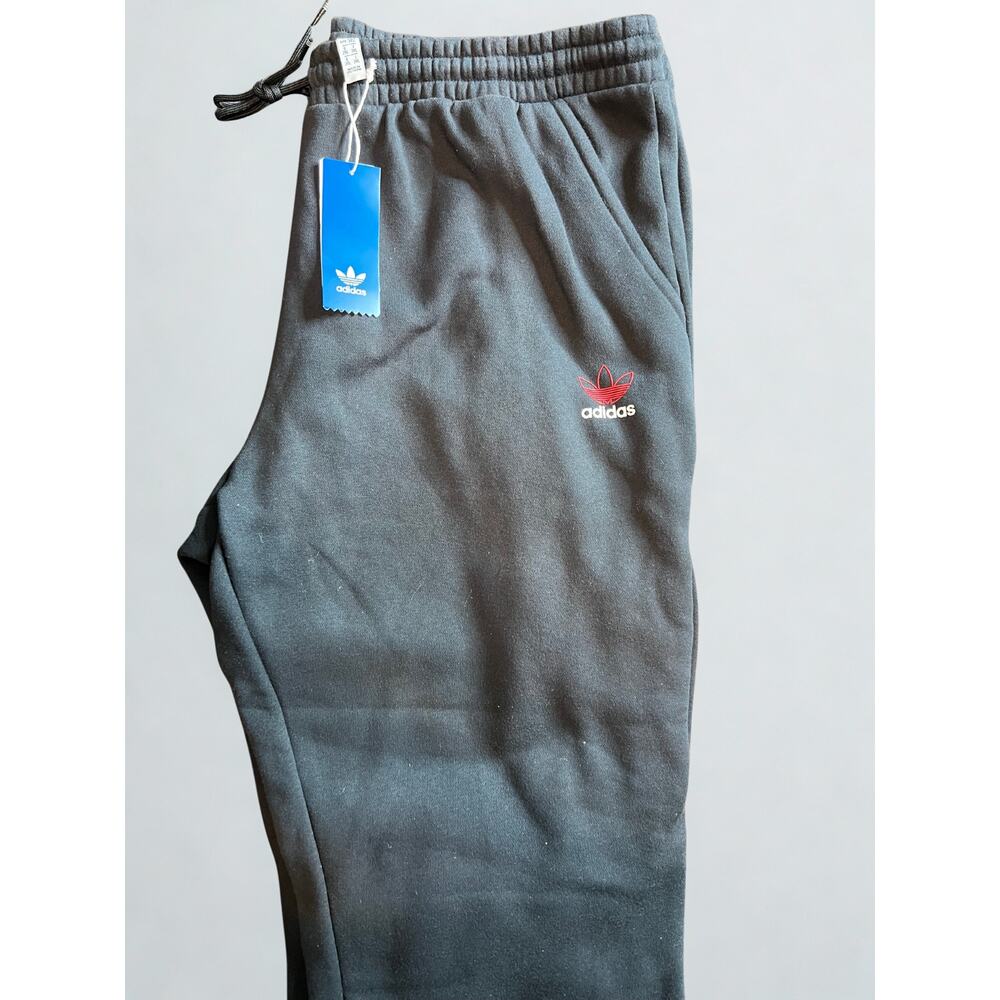 Adidas men 2XL pants originals black new with tag - Picture 2 of 3